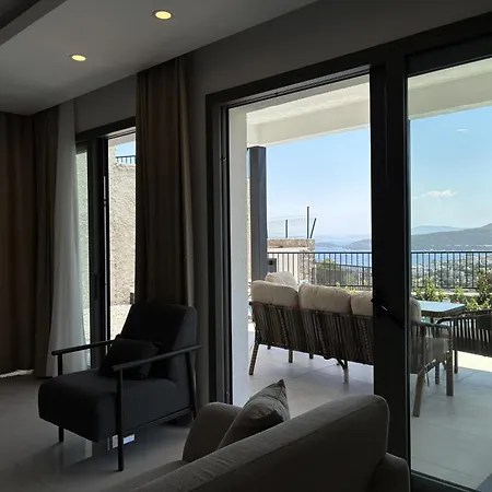 Premium Tuerkbuekue With Private Pool بودروم
