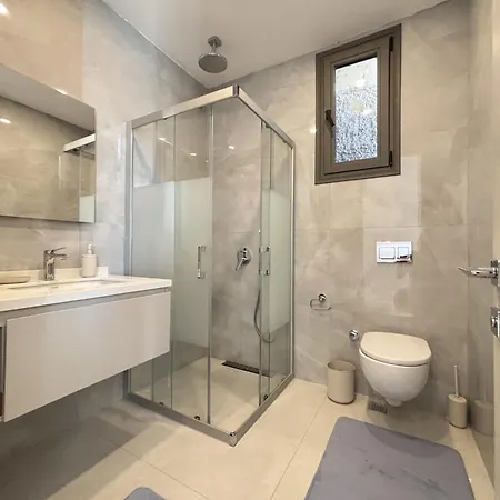 Ferienhaus Premium Tuerkbuekue With Private Pool