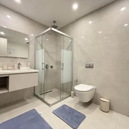 Premium Tuerkbuekue With Private Pool بيت للعطل *